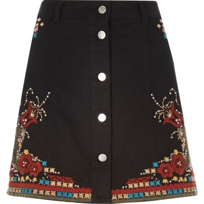 Black embellished skirt